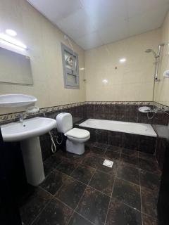 MANAZEL ladies and Family stay only corniche - Khor Fakkan - 5