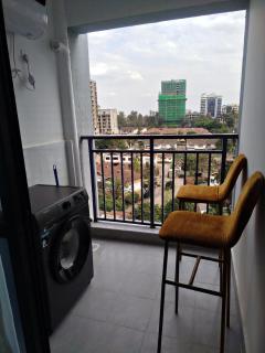 Vibrant pearl Kilimani 1br - 3