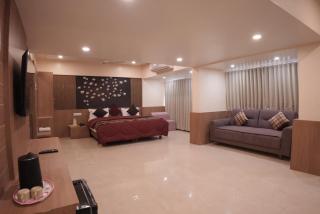 The Moris palace hotel - 3