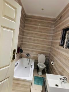 Knovi Guesthouse - 4