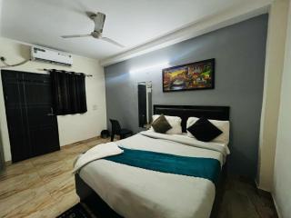 South Campus - College Road - 9