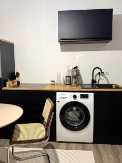 Cozy centrally located apartment - 4