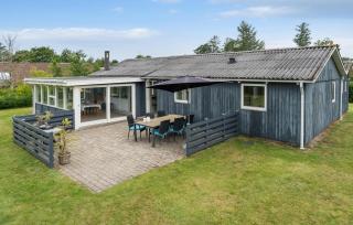 Beautiful Home In Tarm With House Sea View - Tarm - 0