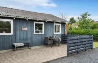Beautiful Home In Tarm With House Sea View - Tarm - 9