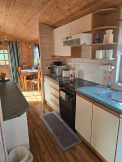 Unique Caravan with Outdoor Space Lodge - Ballantrae - 4