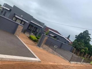 Encome Guest House - - 0