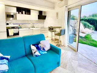 Sardinia Art House - 1