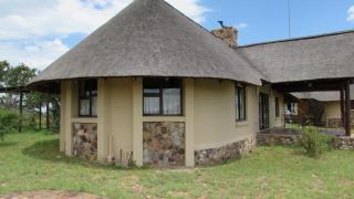 205 Zebula 2 bedroom cottage - 2