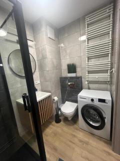 COZY WARSAW APARTMENT with GYM close to the Airport and City Centre - Warsaw - 6