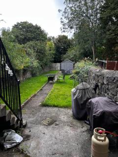 1 Bedroom Apartment with garden - 1