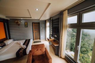 Amarjeet Hotel - 6