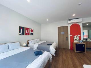 Lustay Triple Room- KD518- 3 giường - 2