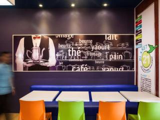 ibis budget Leeds Centre Crown Point Road - Leeds - 9