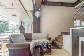 RROOMS R K International - - 5