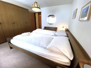 Lärchenwald 1706 - 3