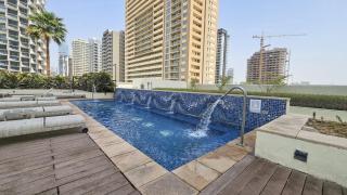 StayShort - Modern 1 Bed in JVC Sleeps 4 with City Views - 8