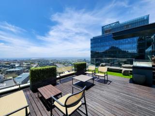 Bree Luxe Living - 1