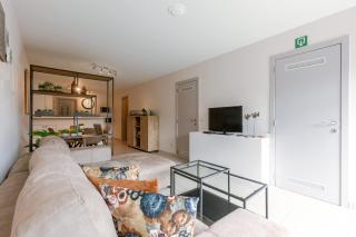 Elegant Seaside Apartment in Blankenberge - 2
