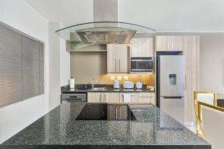 Stylish Urban Escape 2BR in Rivonia, Sandton - 4