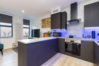 Sussex House Studio - Horsham - 6
