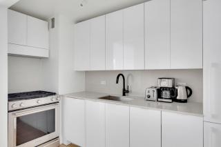 Blueground Chelsea rooftop nr Madison Square Park NYC-804 - 6