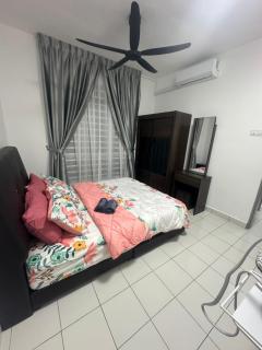 Nabila Luqmans Homestay - 5