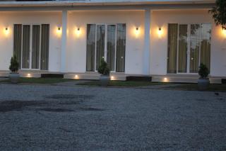 Exin River BreezeTransit Hotel - Katunayake - 9