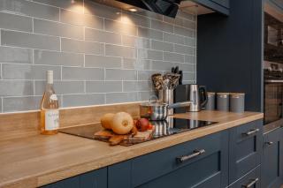 Chalice Close by Grandeur Property - Parkstone - 7