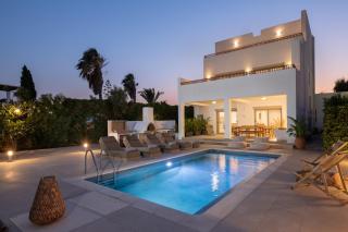 Paradiso Luxury Beachfront Villa - Gennadi - 9