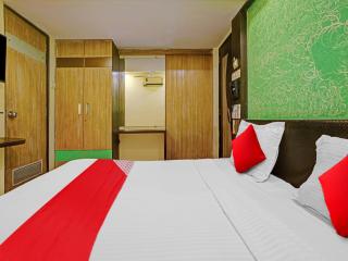 Hotel Yatri Inn Vashi Navi Mumbai - 3