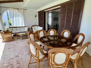 Dream Villa - Sea View, 4BR, Terrace & Garden - 7