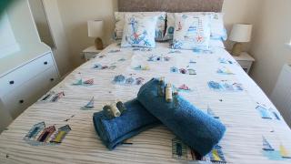 Seashells 2 Bedroom House - 2 minute walk to the beach with parking - Skegness - 8