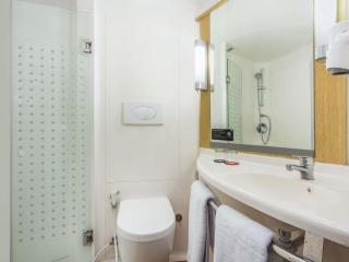 Ibis Jakarta Senen - 4