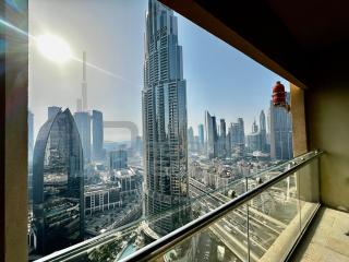 Emaar Fashion Avenue Studio Burj view - 4