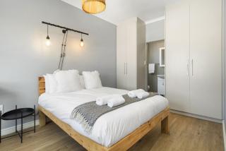 Cape on Porterfield Unit 5 by Host Agents - Bloubergstrand - 1