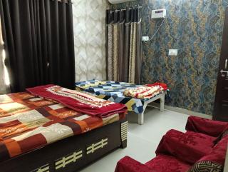 Vardaan Paying Guest House - 7