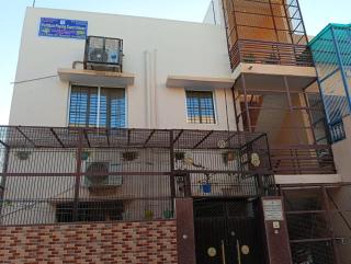 Vardaan Paying Guest House - 6