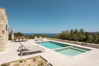 Olive Horizon Villa - Tsivarás - 8