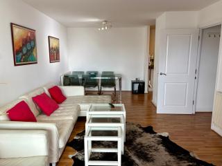 Room 1 or 2 ppl near EXCEL, O2, Canary Wharf - London - Londres - 9