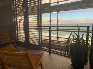 Coastal Luxe - Beachfront - Reduced until Feb 2026! - 6