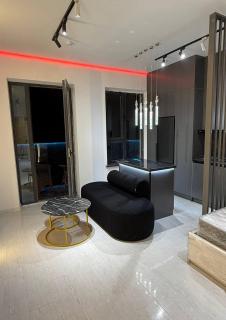 Golden House Luxury - - 0