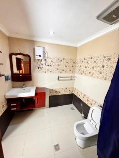Lake 47 Suites Ltd - 6