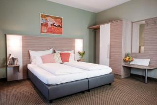 Hotel Raffel - 8