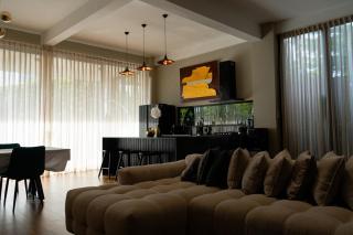 Villa Serenity 4BR Smart Home with Pool in Canggu - Dalung - 2