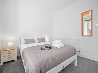 Ludgate 2 Bedroom Apartment - Alloa - 2