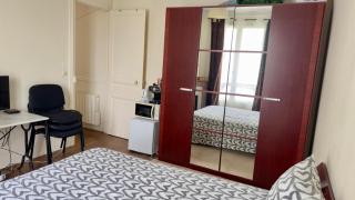 A spacious room in a strategic area - 1