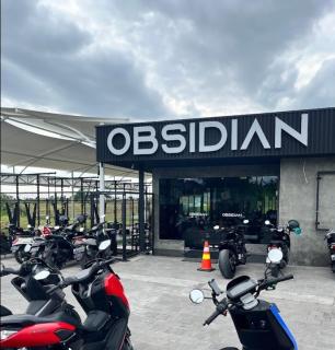 Obsidian Gym Retreat Rustic 2BR Villa with Pool - 2