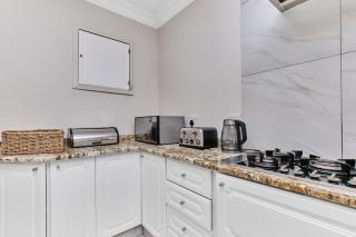 Bespoke Luxury Sandton - 1