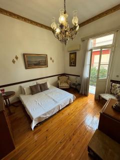 Neoclassical Athenian mansion - 6