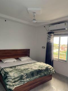 Sri Sarveshwar Kunj Guest house - 2